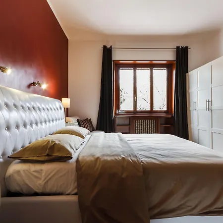 L'angolo Cortese Casa de hóspedes 4*