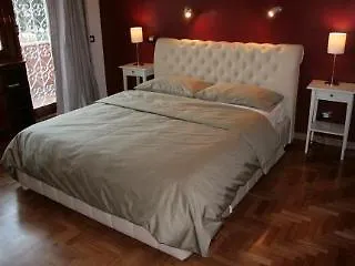 L'angolo Cortese Konukevi Roma
